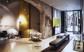Caro Hotel